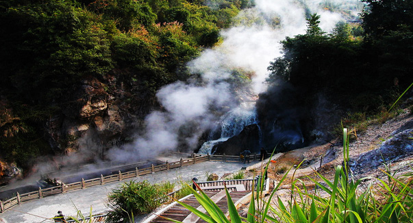 腾冲火山热海6.jpg